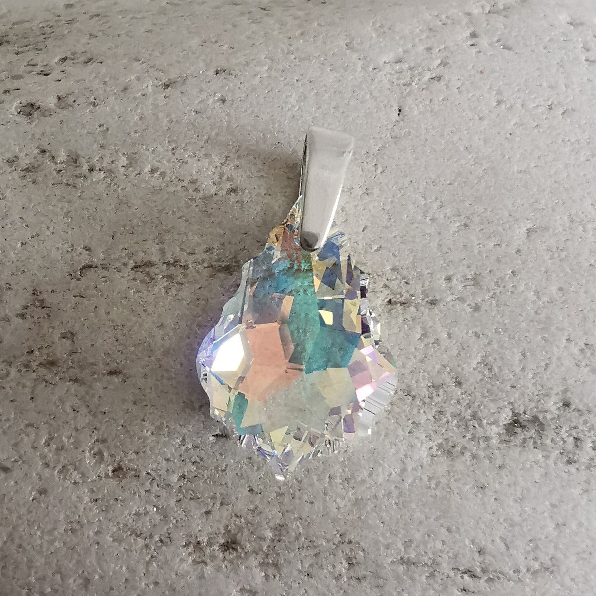 Krystall anheng i sølv - Aurora Borealis barouqe 22 mm